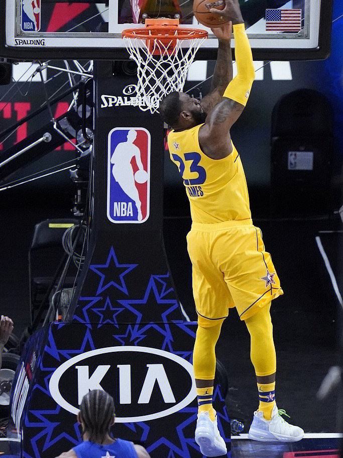 半岛体育官网入口-包含篮球全明星周末,新齐齐哈尔骑士闪光登场的词条