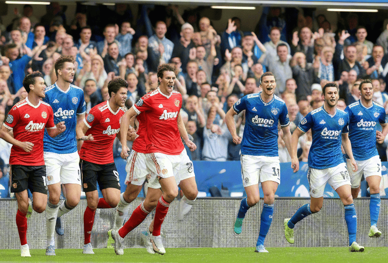 半岛综合平台app下载-热那亚力争主场取胜，稳住中游位置