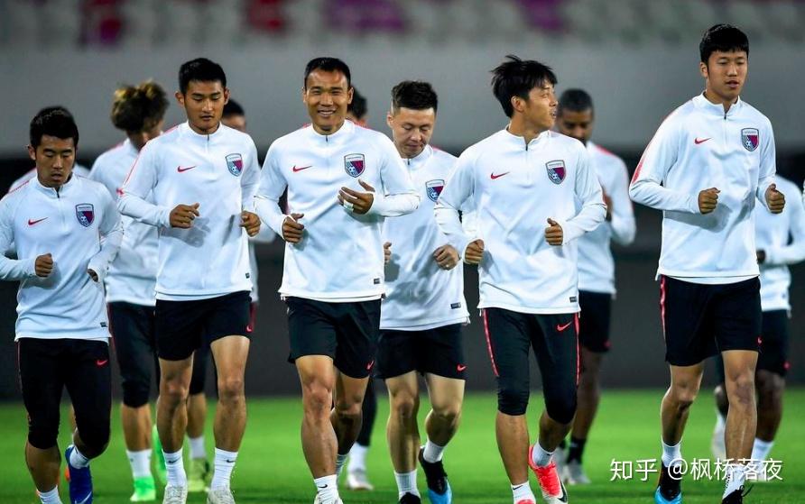 半岛体育平台官网-关于广州富力主场战平天津天海，双方战成平局的信息