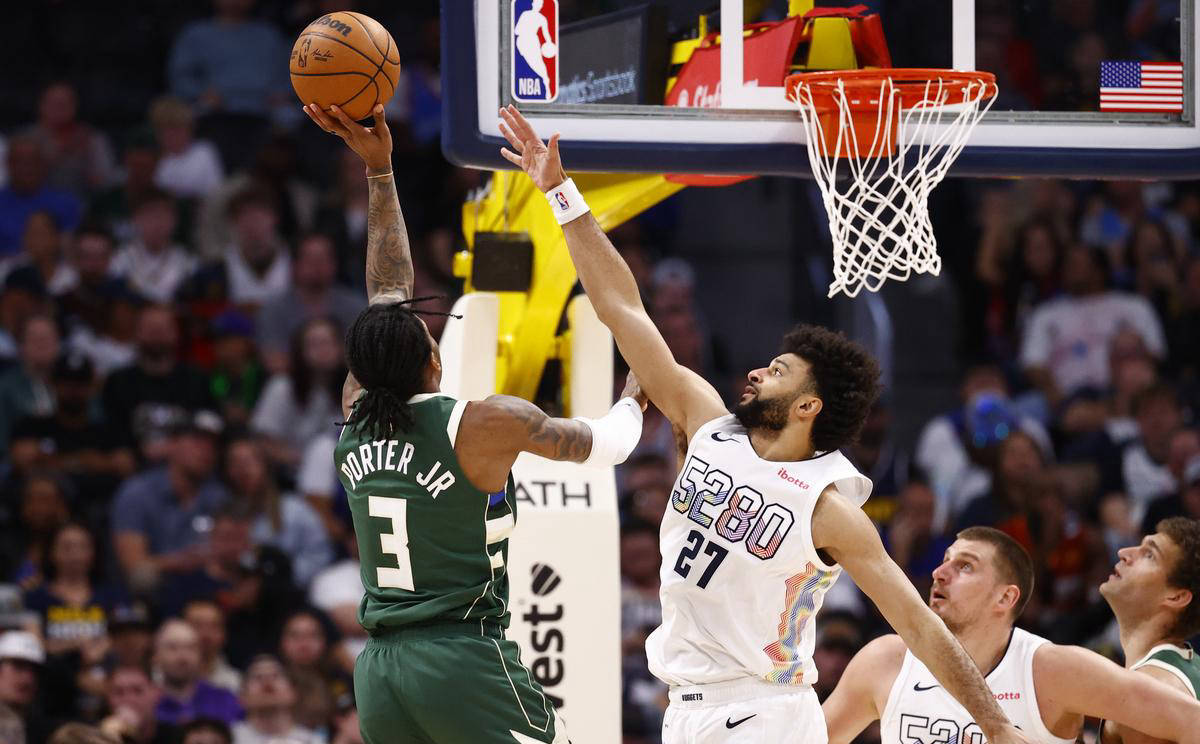 半岛体育app官网-包含雄鹿队外线稳定发挥，率队战胜对手的词条